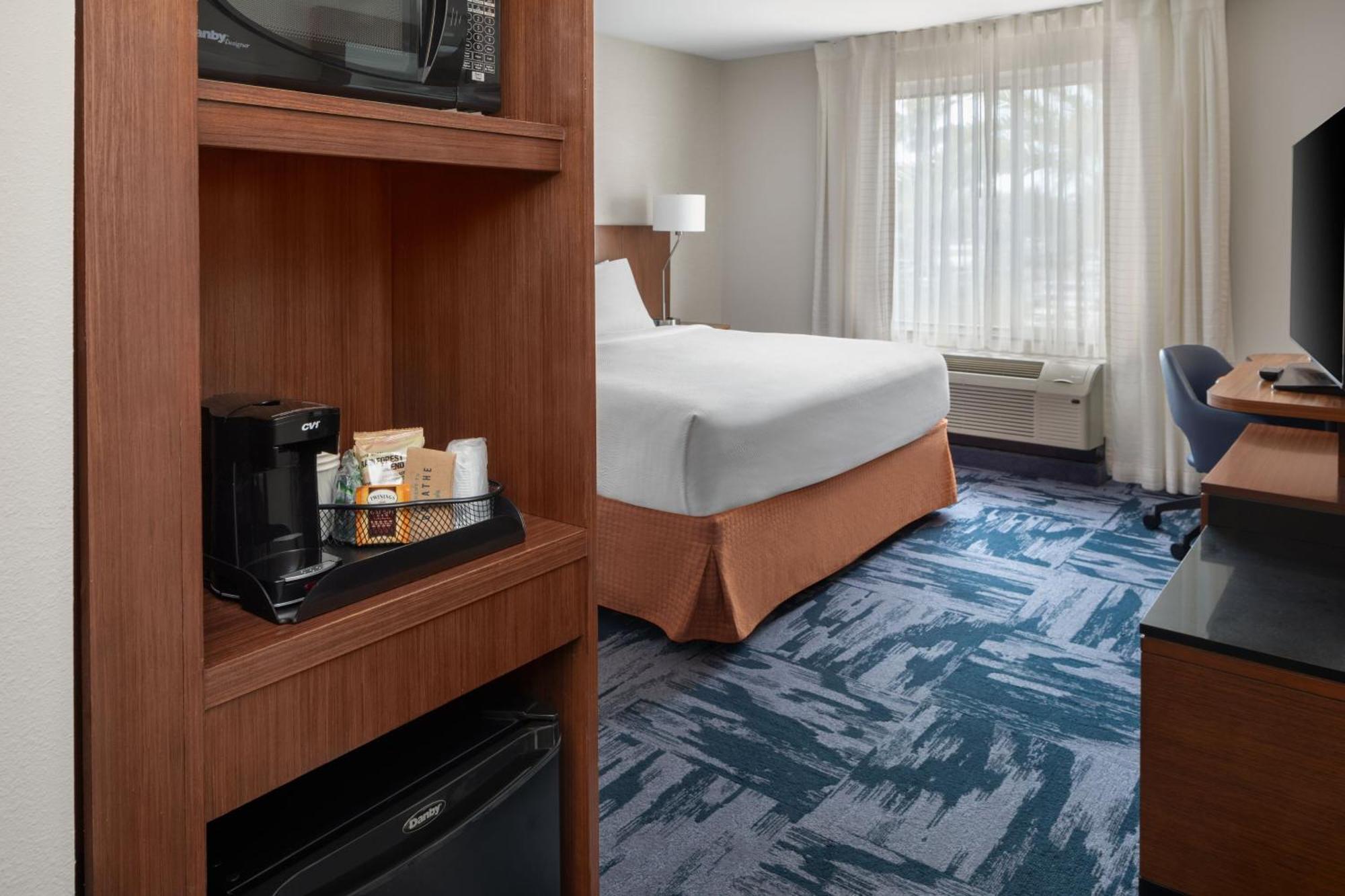 Fairfield & By Marriott Orlando Kissimmee/celebration 3*