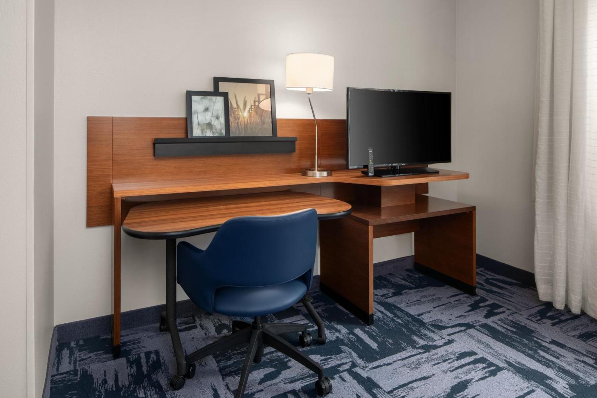 Fairfield & By Marriott Orlando Kissimmee/celebration