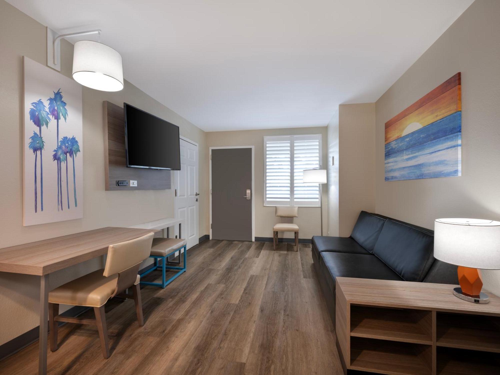 Orlando - Waterpark By Ihg Resort 4*