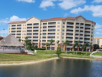 Westgate Towers Four Corners