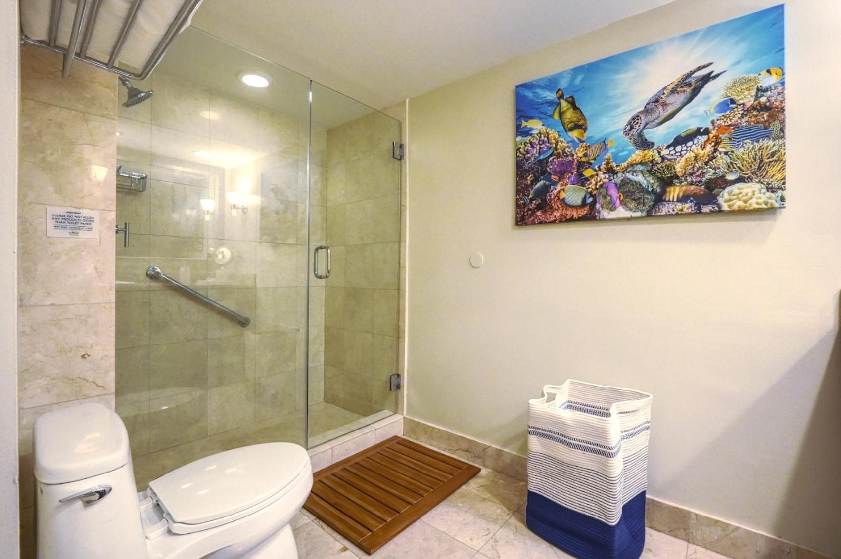 Aparthotel Galleryone Doubletree Hilton Gc Secret Blending *