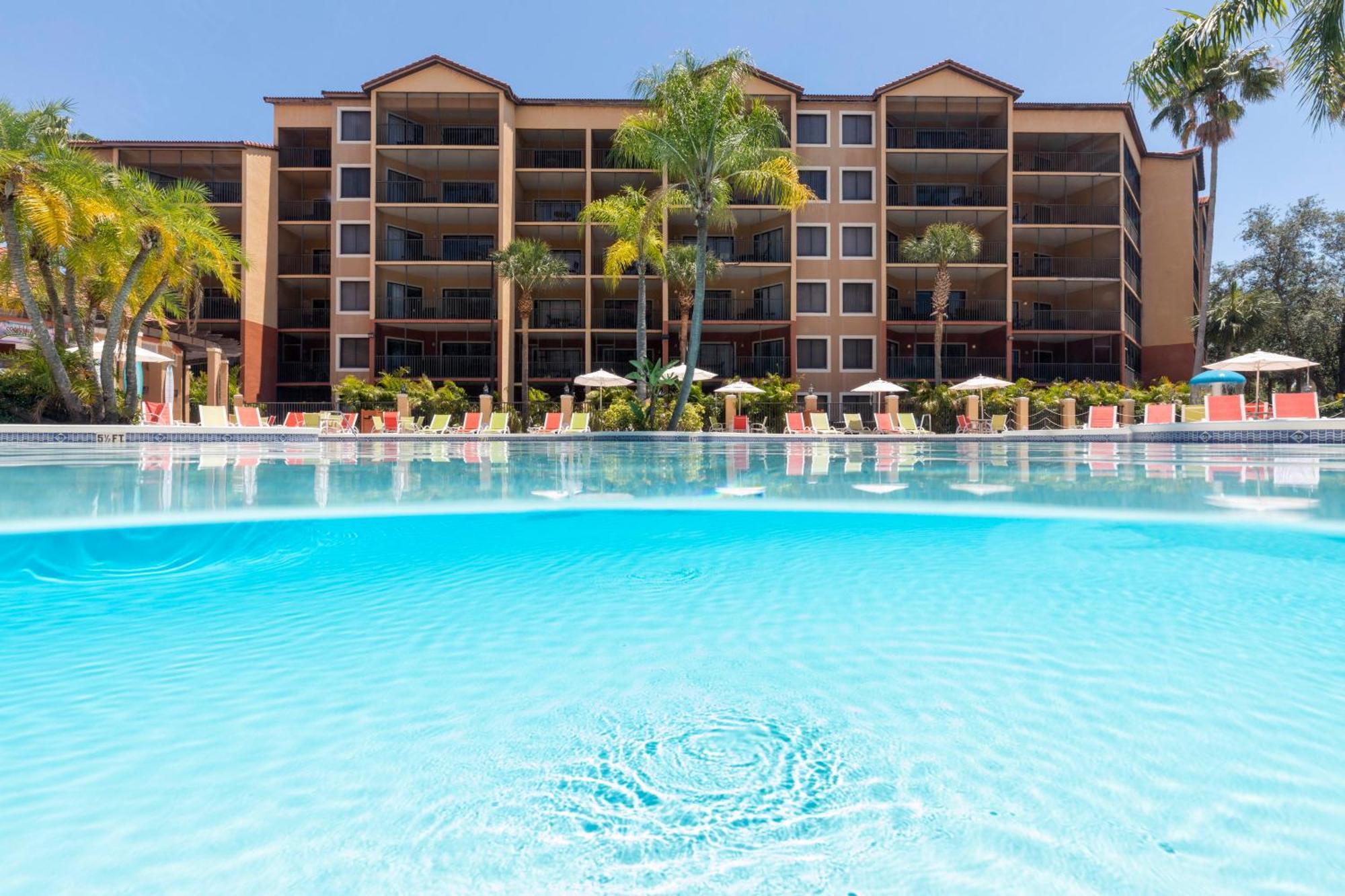 Westgate Lakes And 4*
