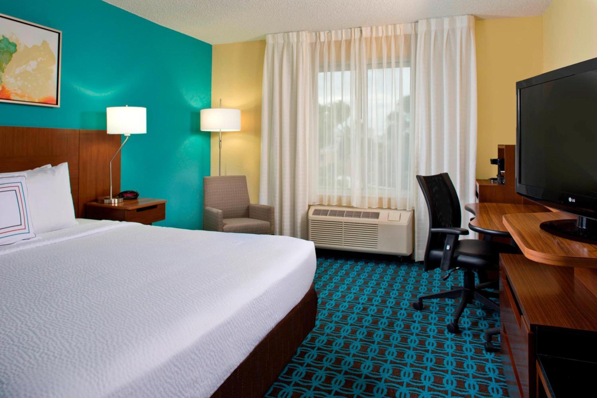 Fairfield & By Marriott Orlando Buena Vista In The Marriott Village Hotel