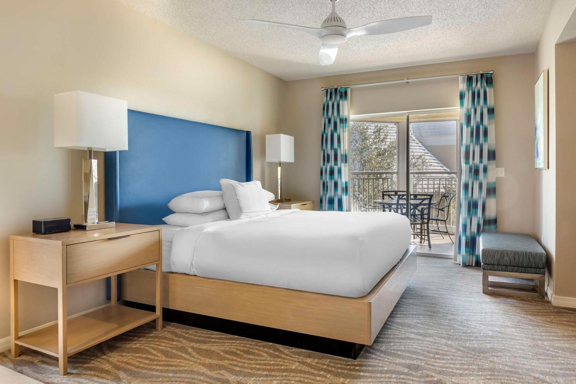 Hilton Grand Vacations Club Seaworld Orlando Resort Williamsburg