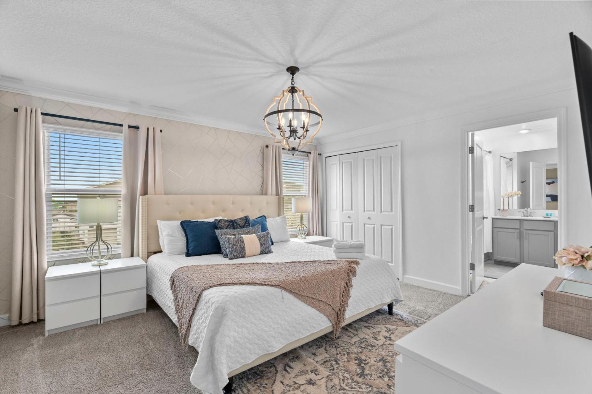 Lovely 4 Bedroom With Private Pool