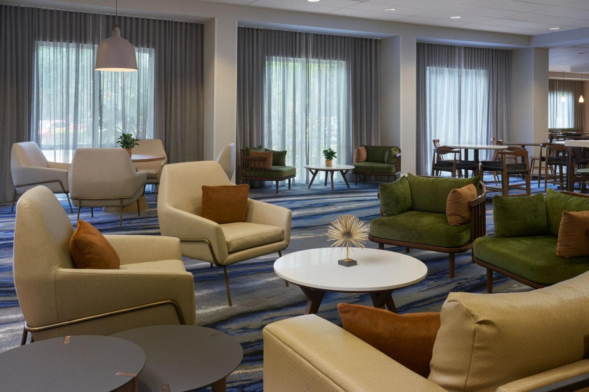 Fairfield & By Marriott Orlando International Drive/convention Center 3* Williamsburg