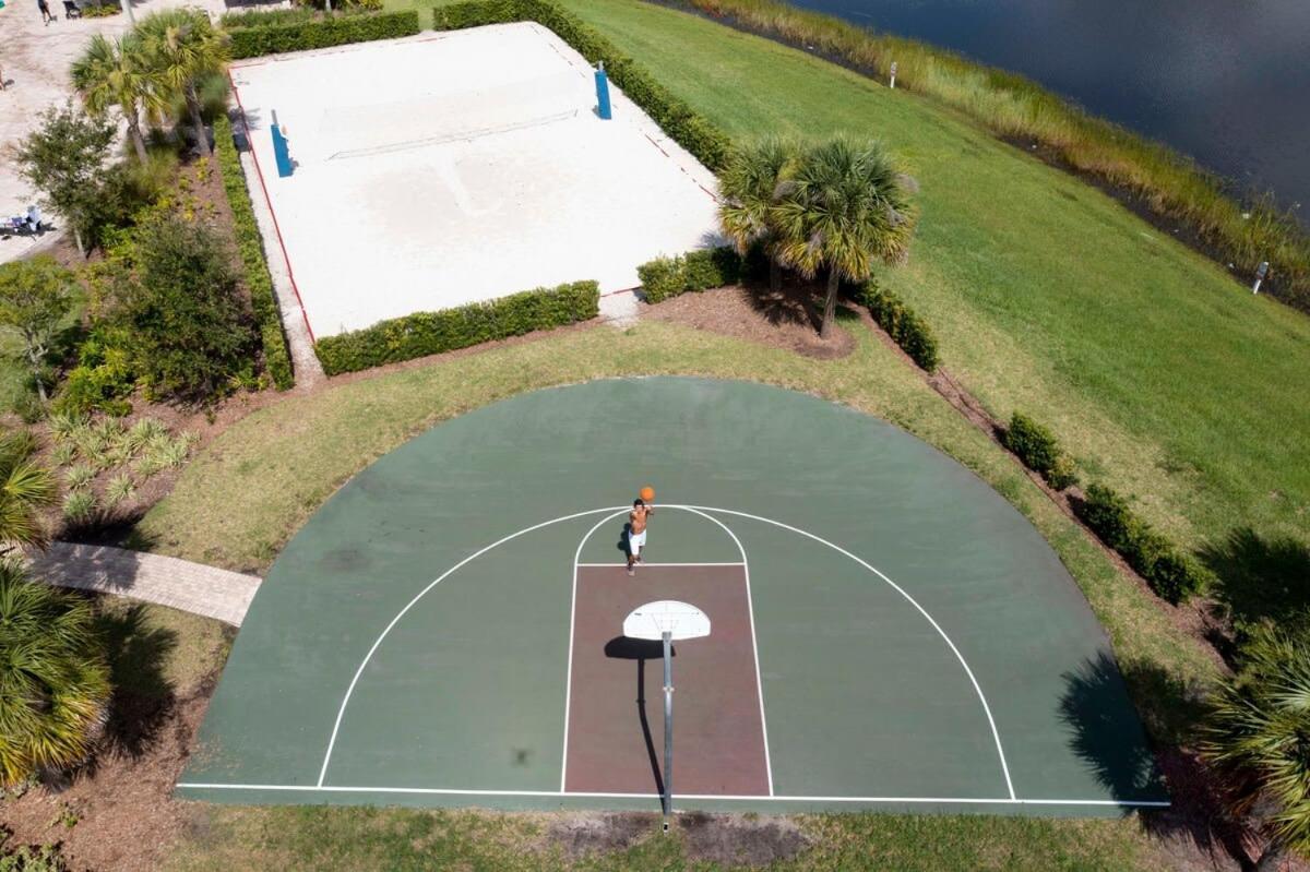 Gorgeous 4bd W/ Pool Close To @ Storey 4289 Holiday home Kissimmee