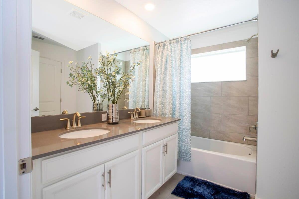 Gorgeous 4bd W/ Pool Close To @ Storey 4289 Holiday home