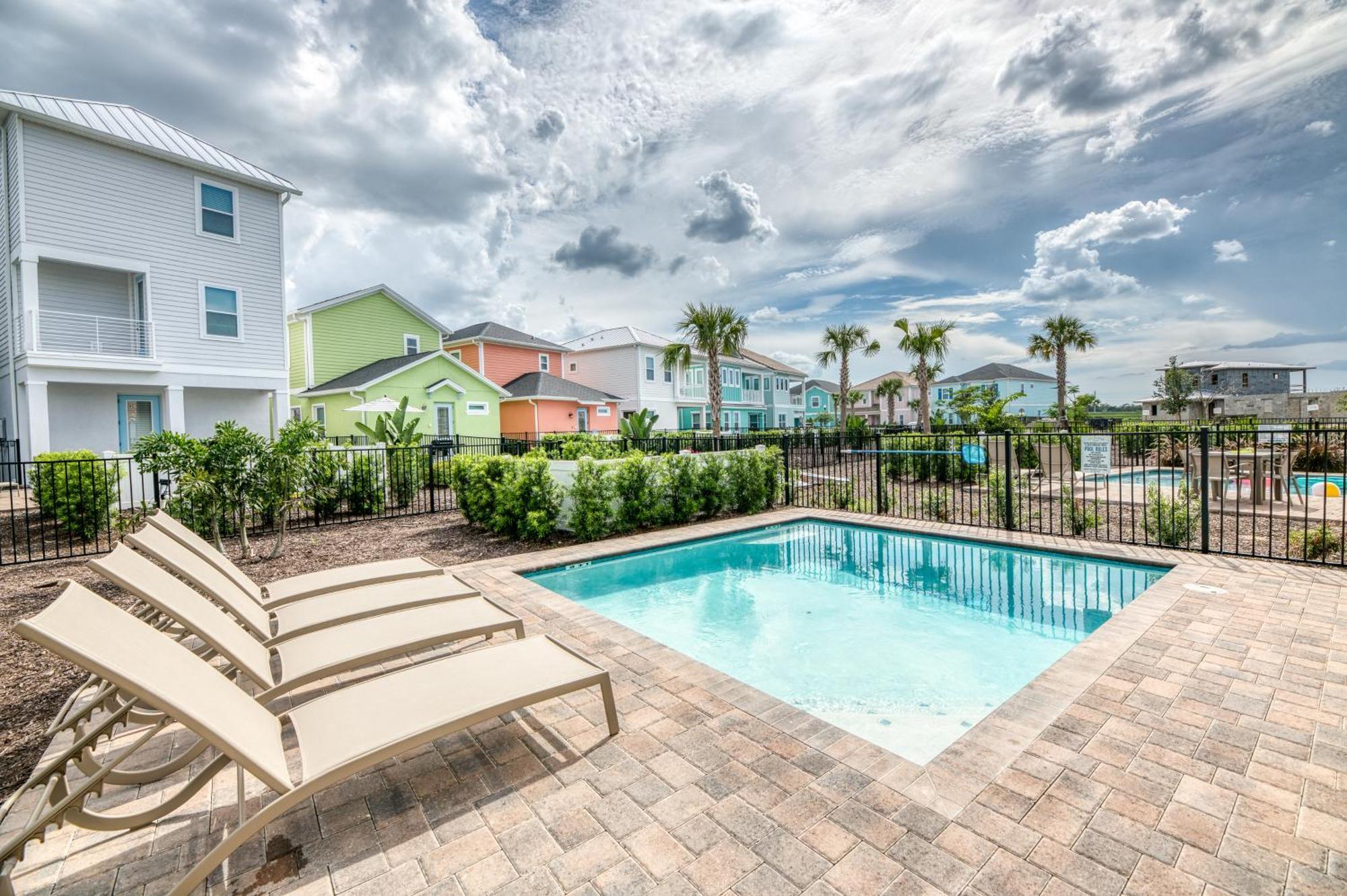 Margaritaville Orlando With H2o Waterpark By Rentyl Holiday home *