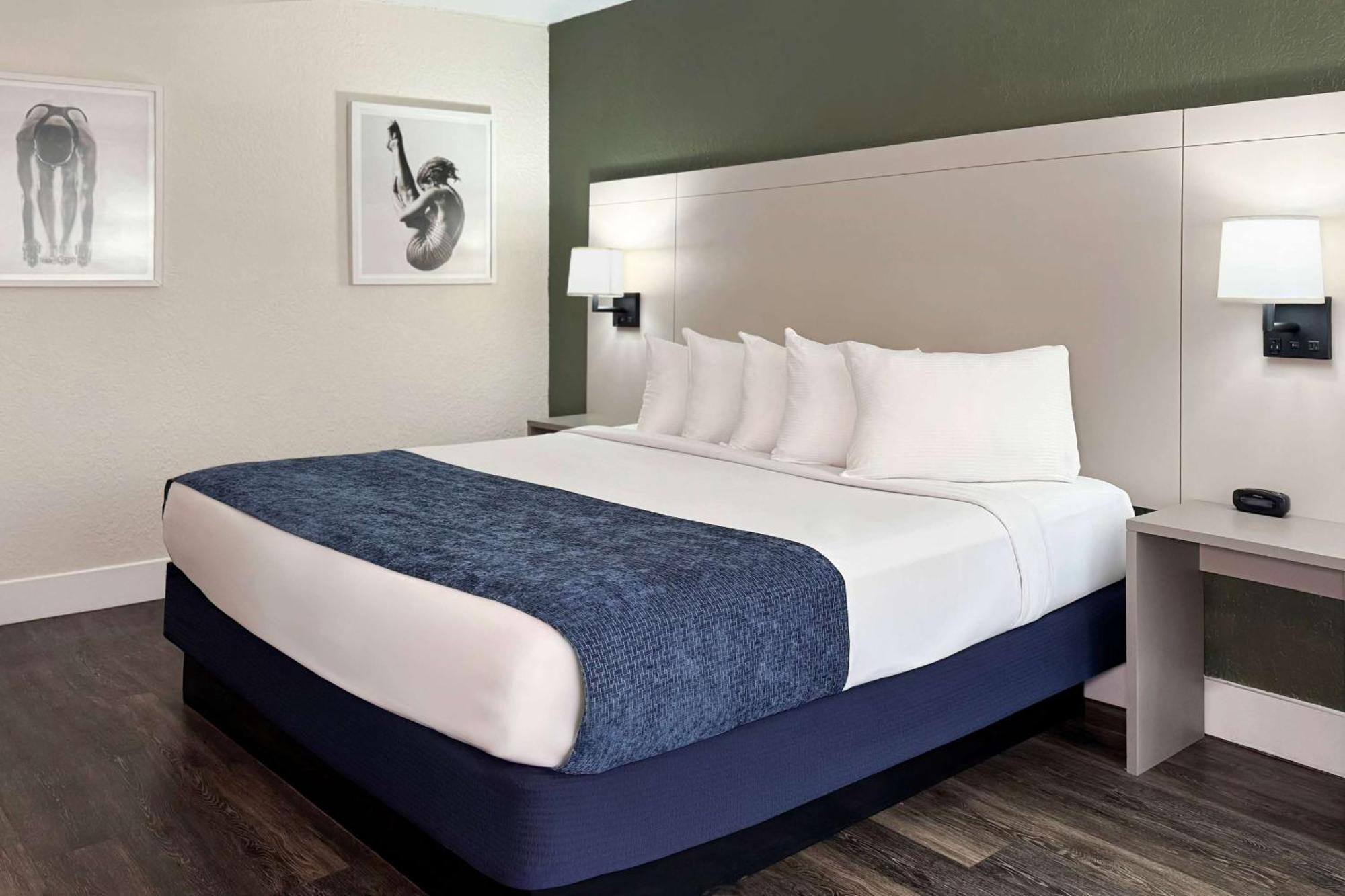 Resort Wyndham I-drive Avanti & Conference Center 3*