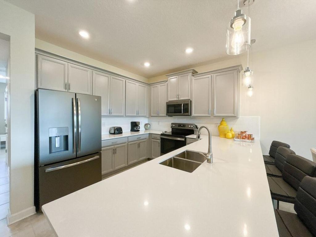 Oasis Free Pet Fee * Kissimmee