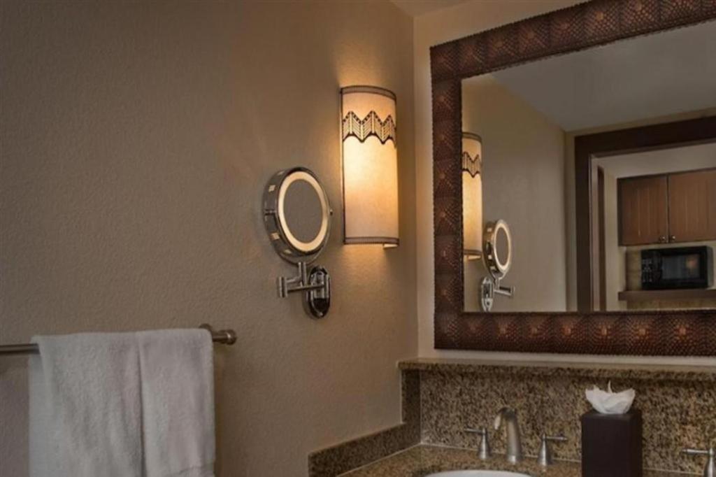 Hotel Disney's Animal Kingdom - Jambo House Four Corners