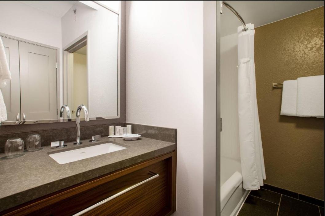 Courtyard Orlando Maitland Hotel 3*