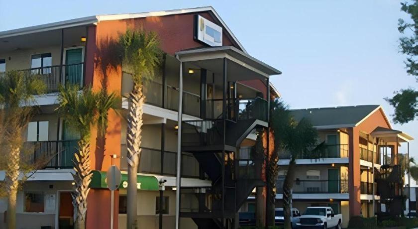 Sunstyle Hotel 2*