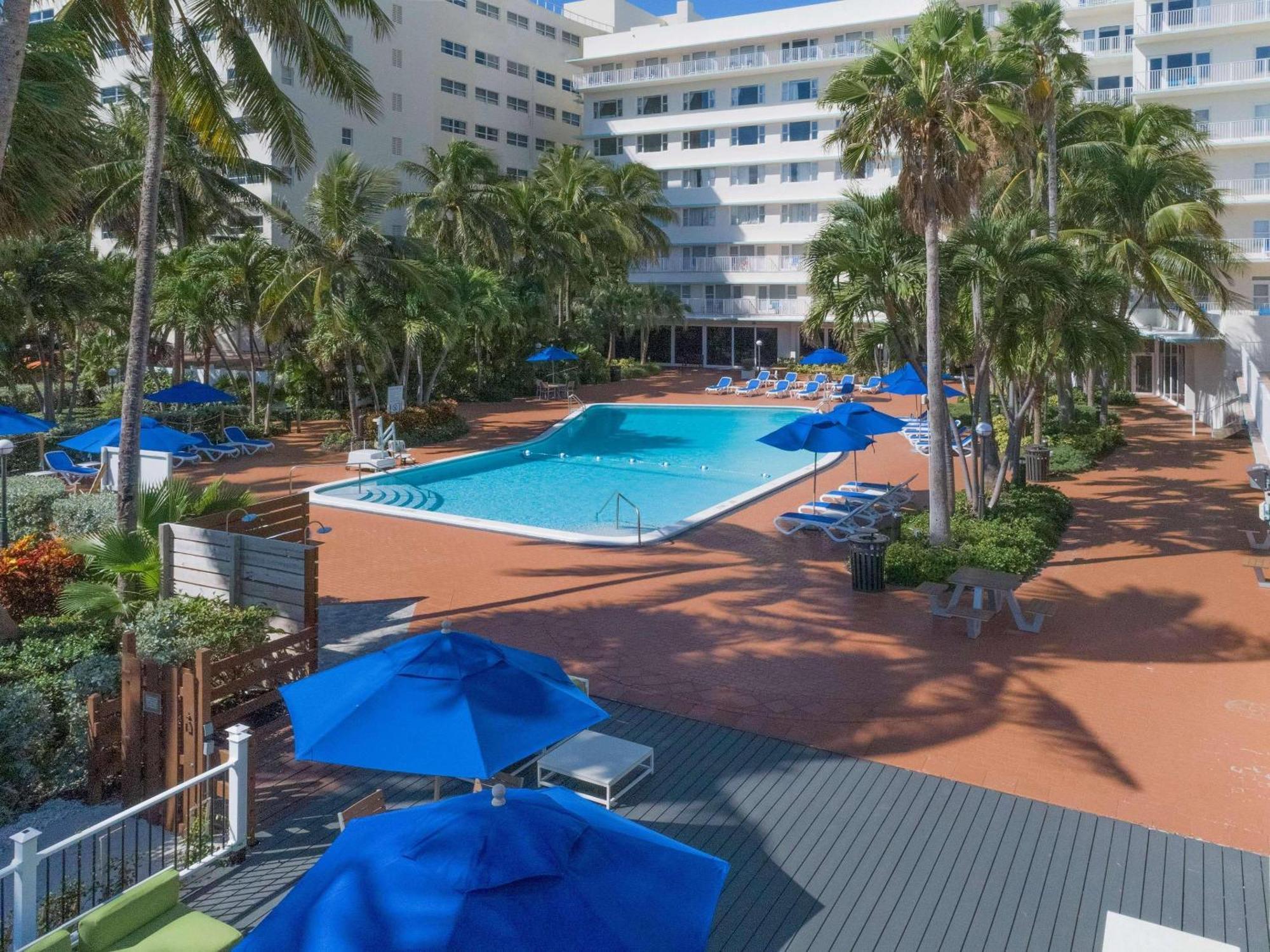 Radisson Miami