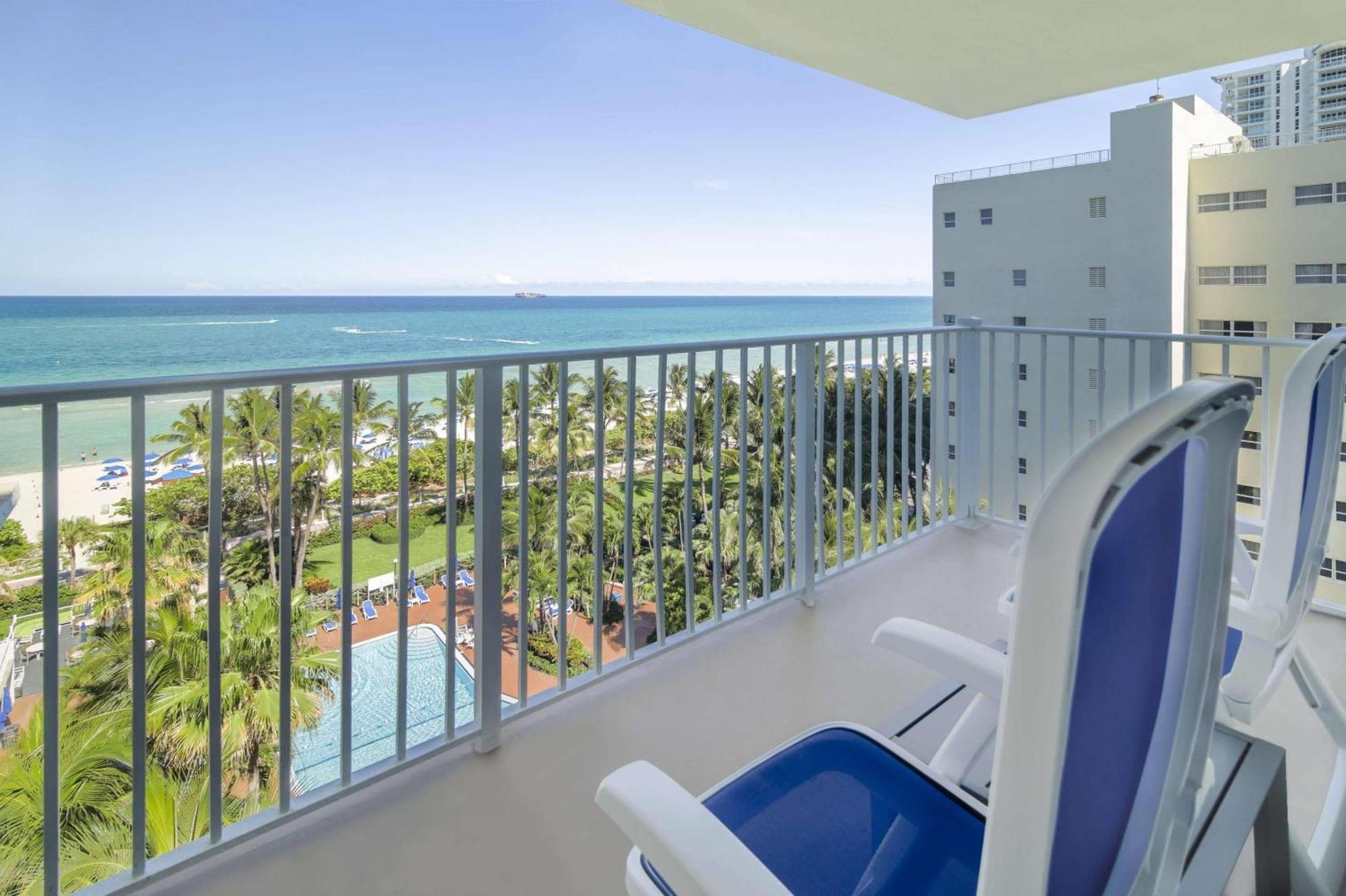 Radisson Miami