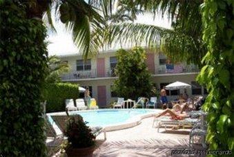 Shore Haven Hotel