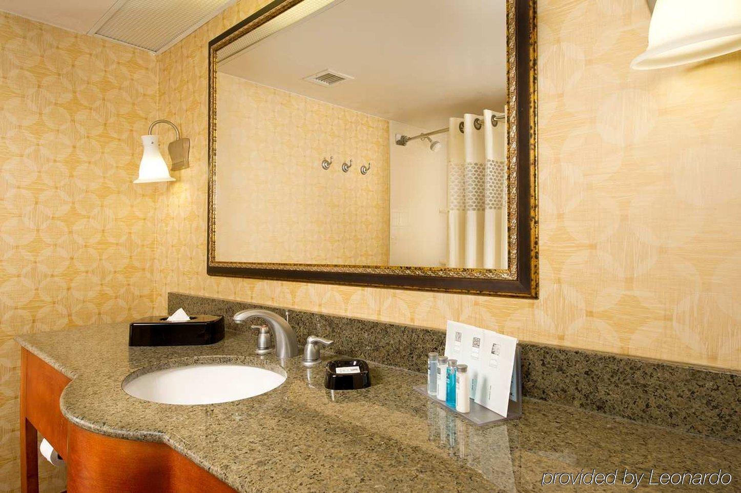 Hampton Miami-airport West Hotel 3*
