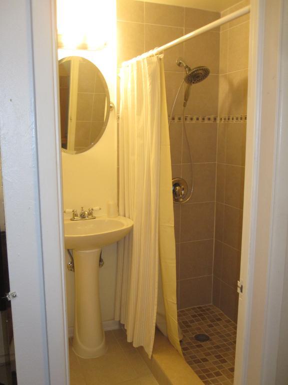 Hotel Elysium - Clothing Optional Gay Men's (adults Only) Fort Lauderdale