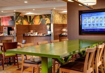Hotel Fairfield & By Marriott Orlando Kissimmee/celebration