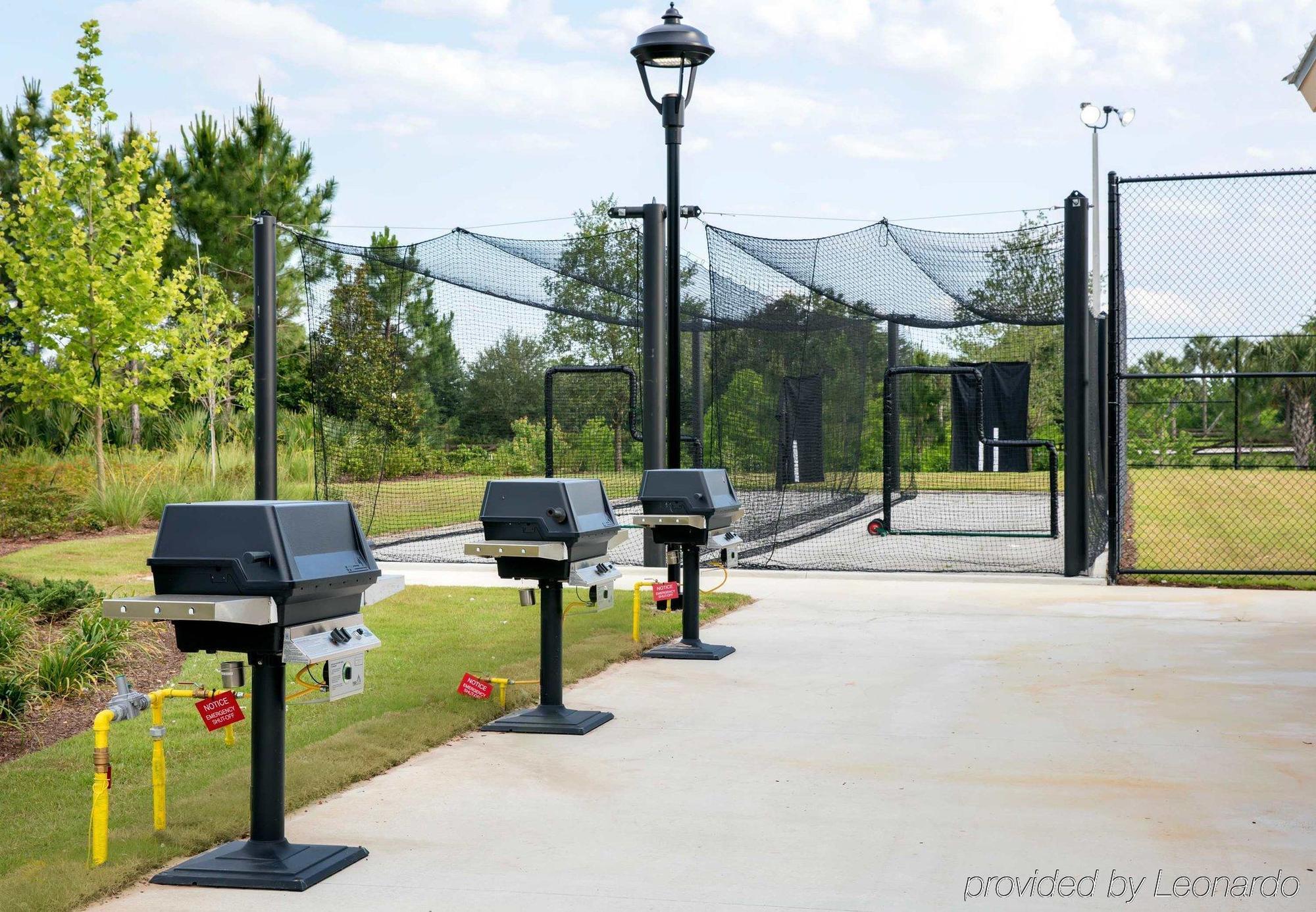 Hotel Springhill By Marriott Orlando At Flamingo Crossings Town Center-western Entrance 3*