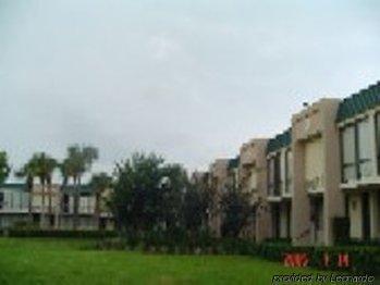 Days By Wyndham Orlando Airport Florida Mall Hotel