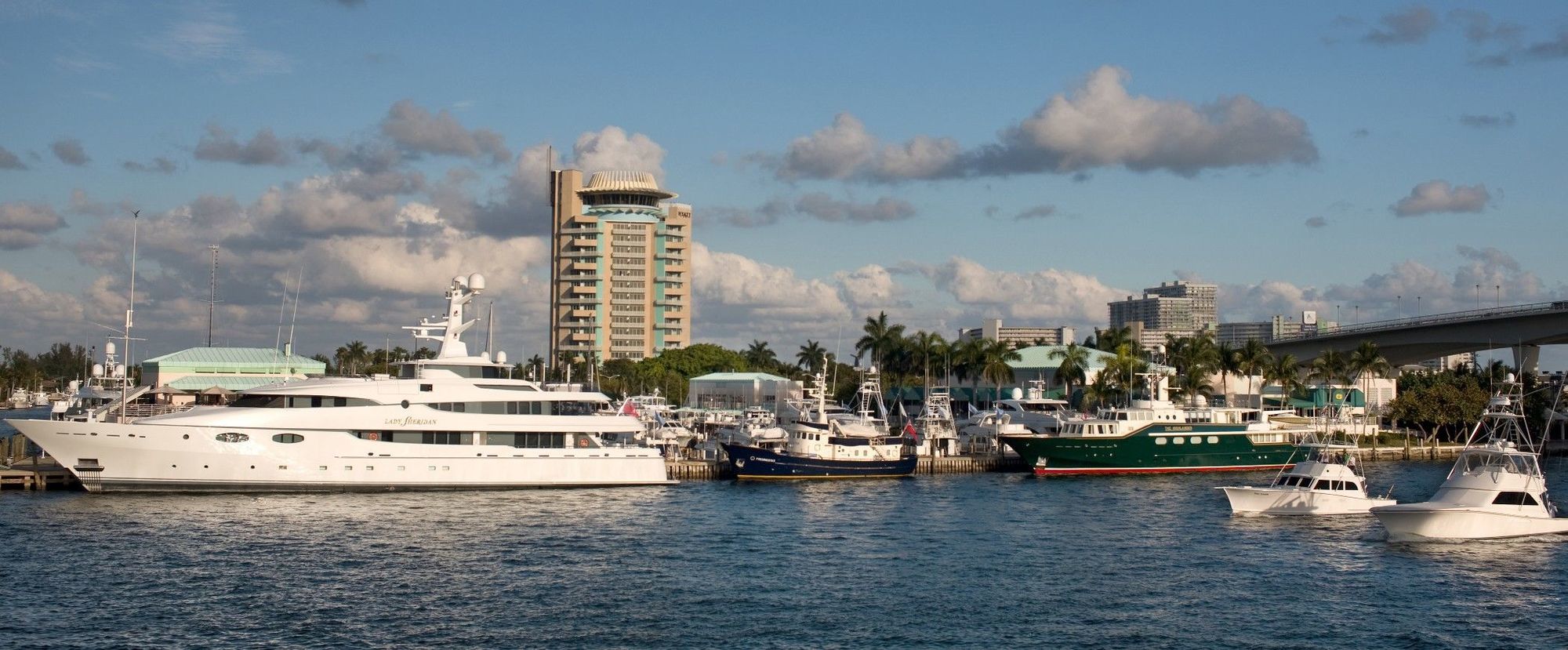 Hotel Pier Sixty-six 5*