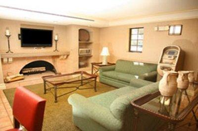 La Quinta By Wyndham Miami Airport North Hotel