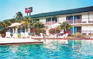 Claremont Kissimmee 2*