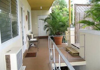 Hotel Elysium - Clothing Optional Gay Men's (adults Only) Fort Lauderdale