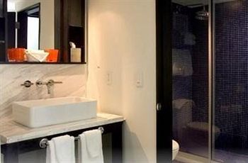 Hotel Sanctuary South Miami Beach
