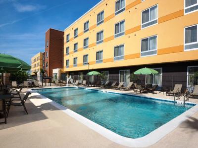 Hotel Fairfield & By Marriott Orlando Kissimmee/celebration Celebration