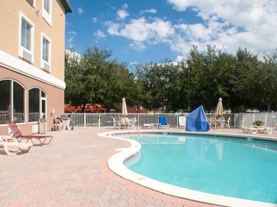 Hotel Sleep & International Airport