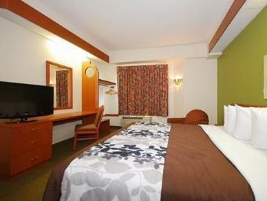 Hotel Sleep & International Airport 2*
