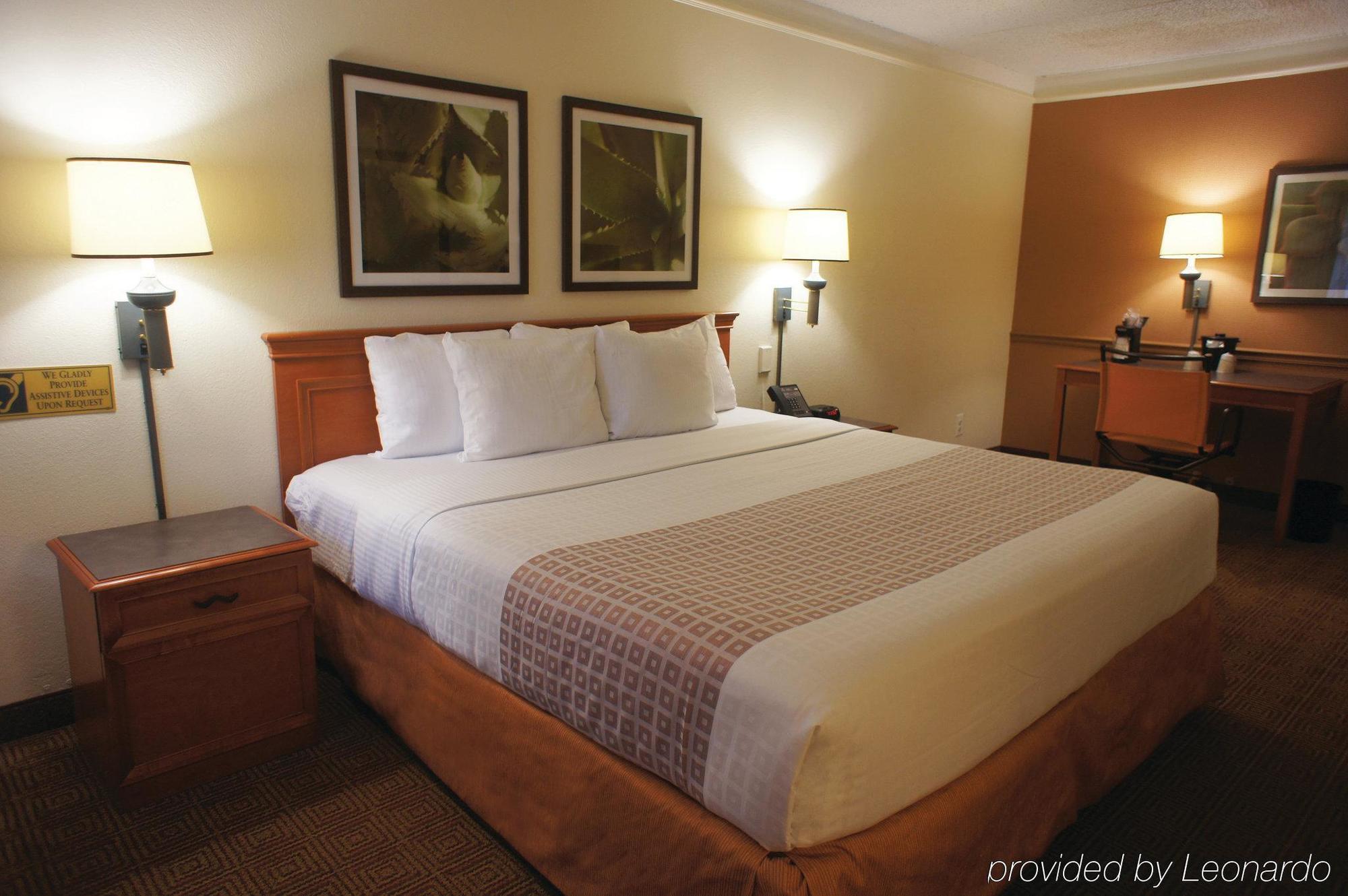 La Quinta By Wyndham Miami Airport North