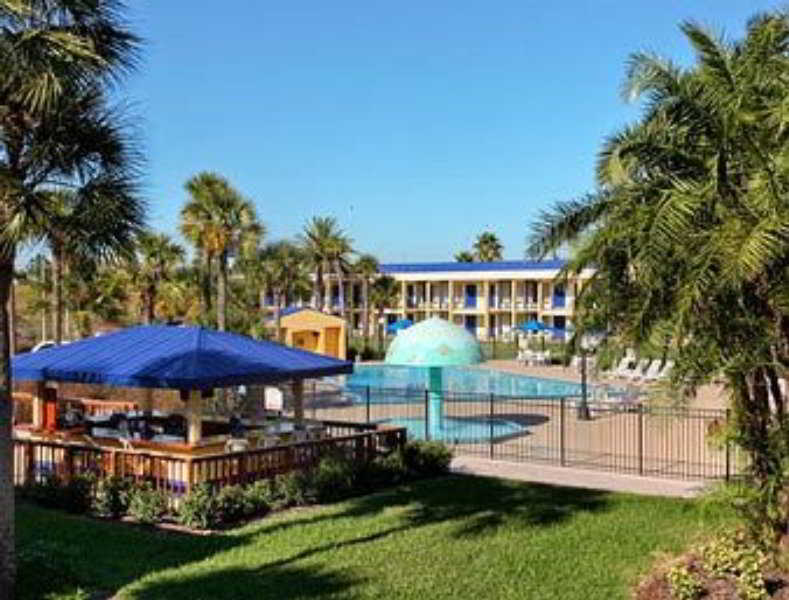 Days By Wyndham Orlando Airport Florida Mall Williamsburg