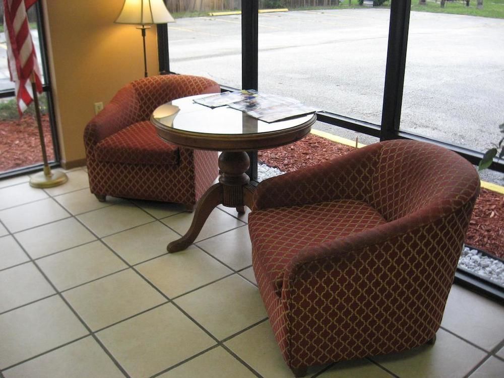 Hotel Lake Cecile And Suites Kissimmee