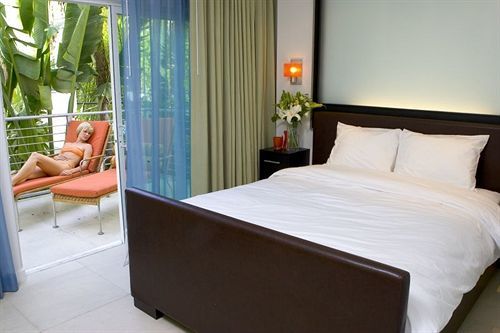 Sanctuary South 4*