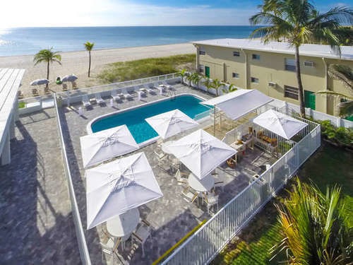 Tides Hotel 3*