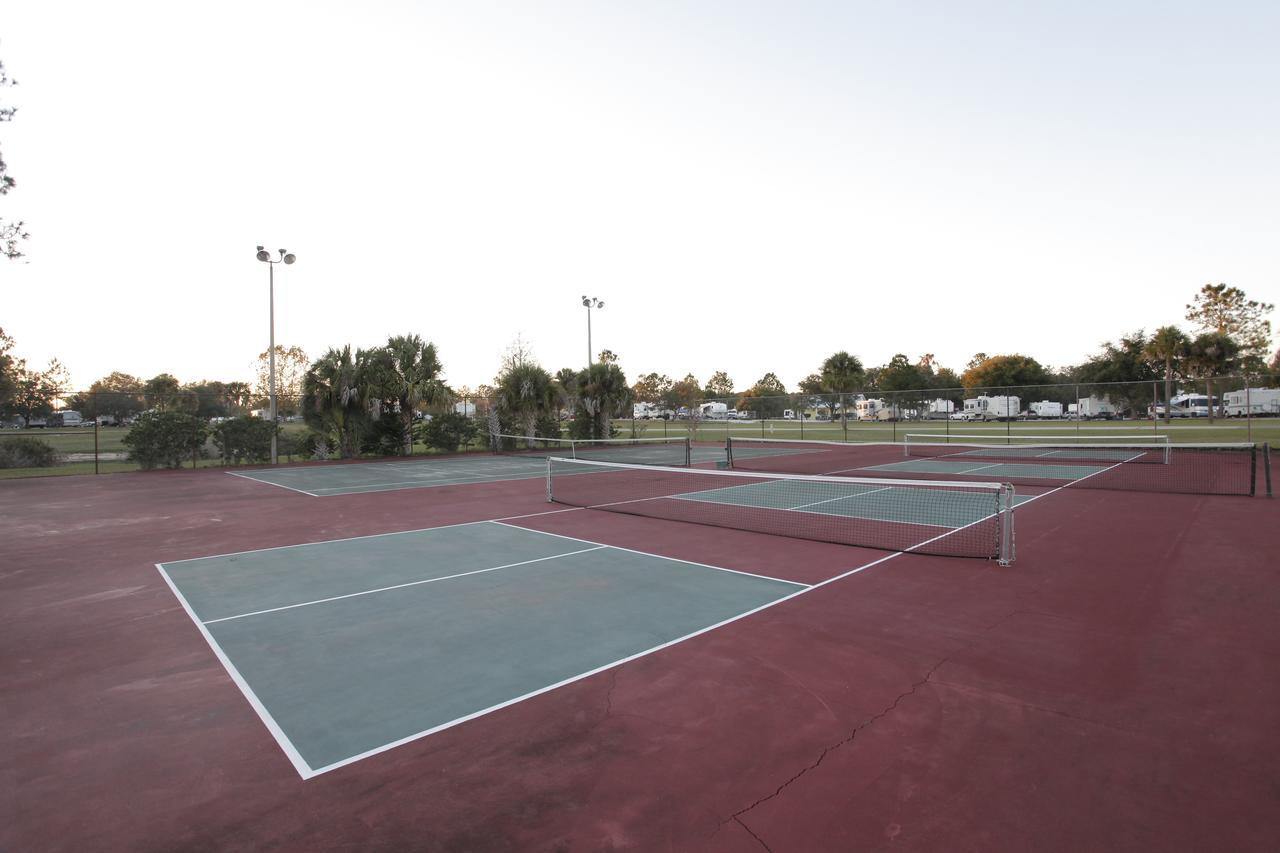 Orlando Rv Holiday park Four Corners