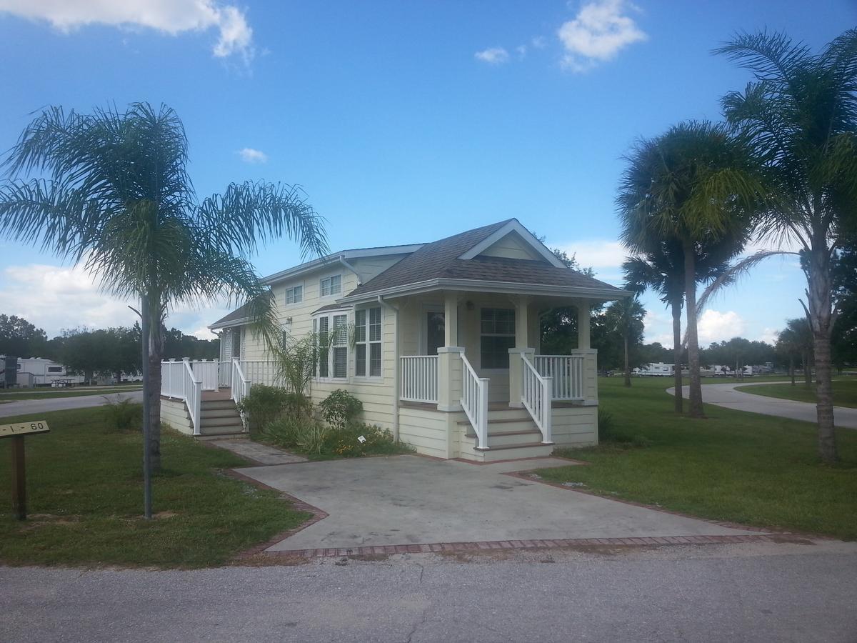 Orlando Rv Holiday park 2*