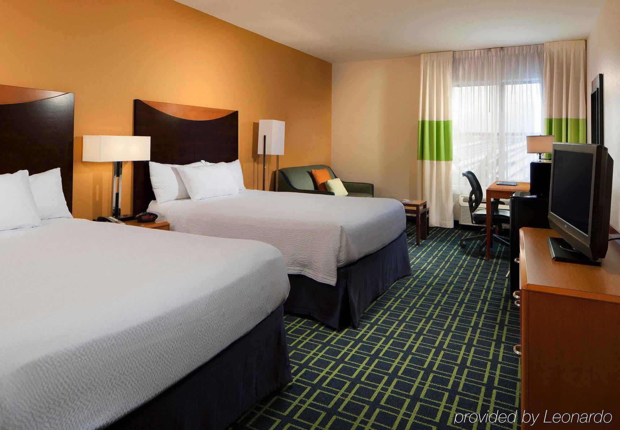 Fairfield & By Marriott Orlando Buena Vista In The Marriott Village