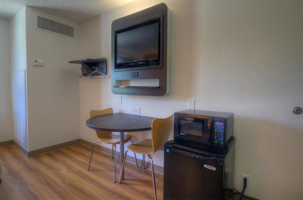 Hotel 6-orlando, Fl - International Dr 4*