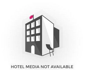 Monumental Movieland Hotel