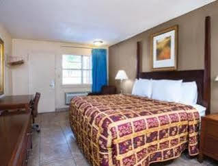 Knights Orlando Hotel Oak Ridge
