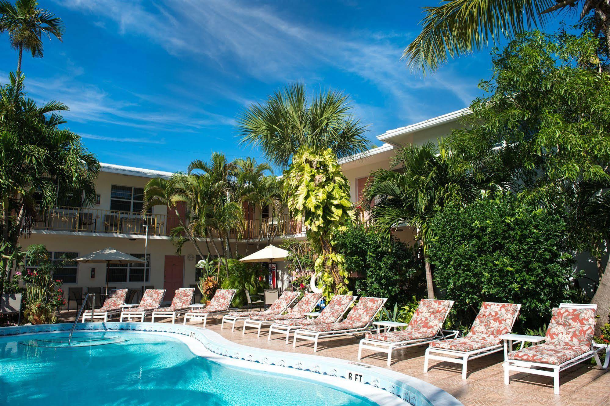 Shore Haven Hotel 2*
