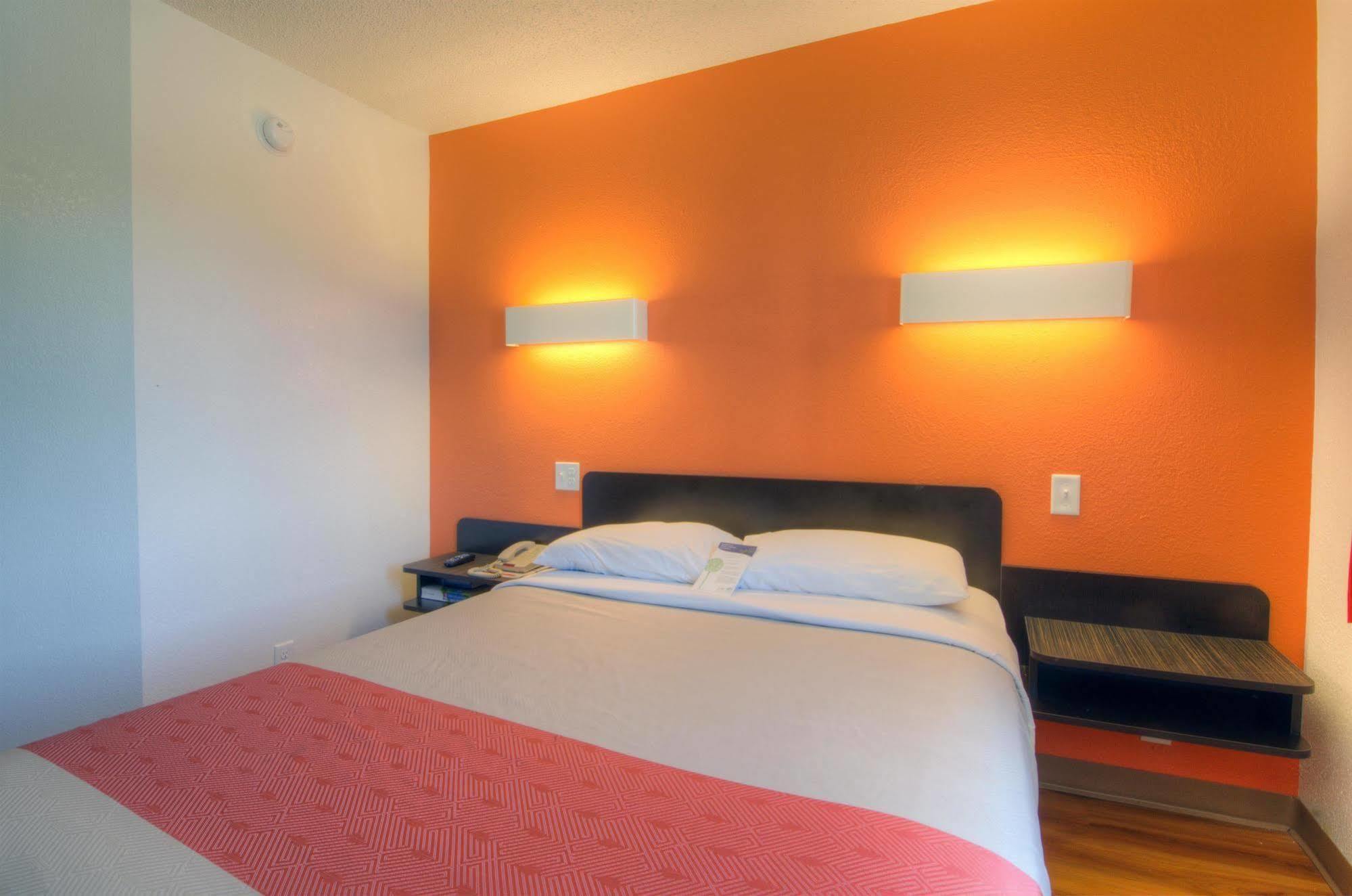 6-orlando, Fl - International Dr 4*