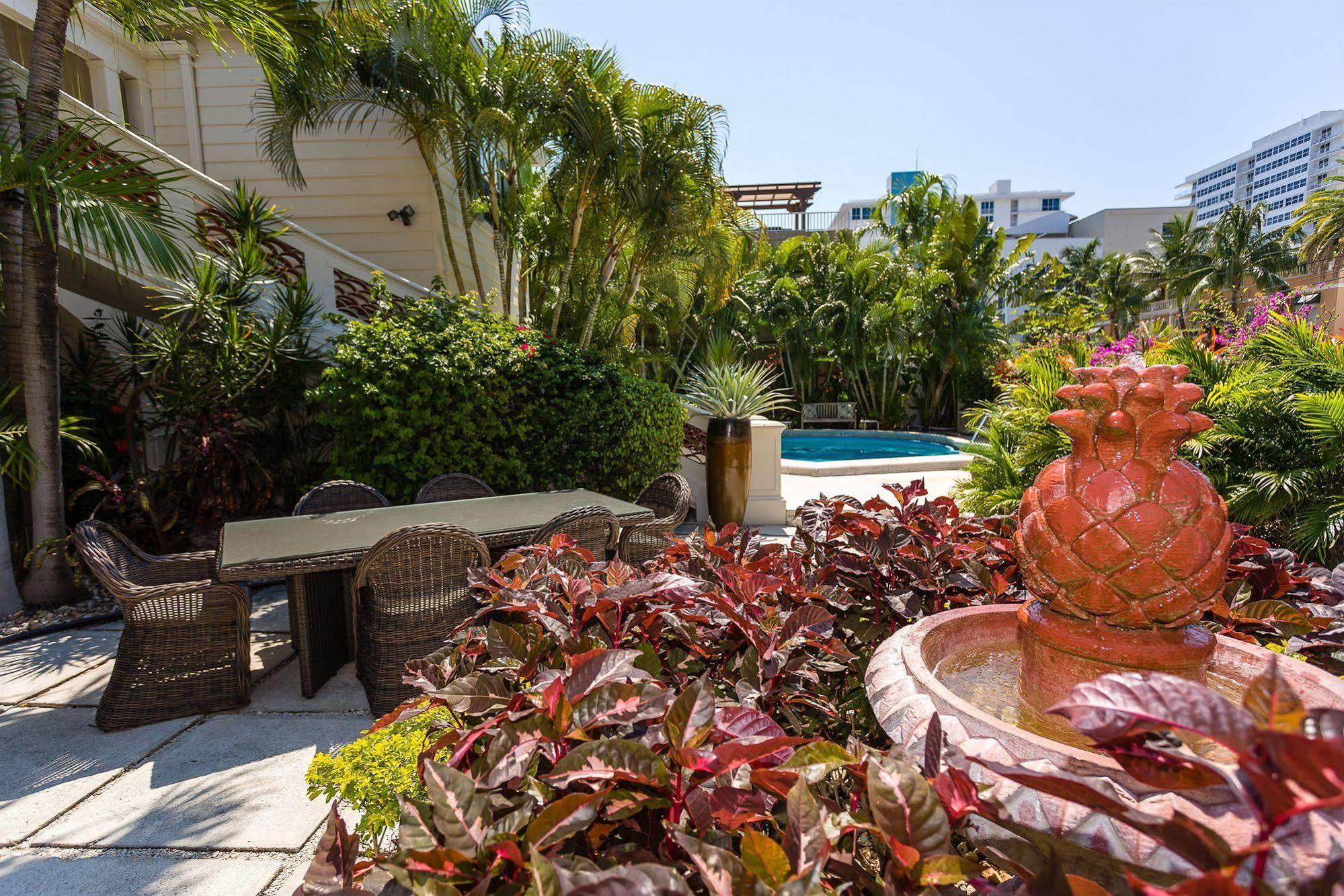 La Casa Del Mar Hotel