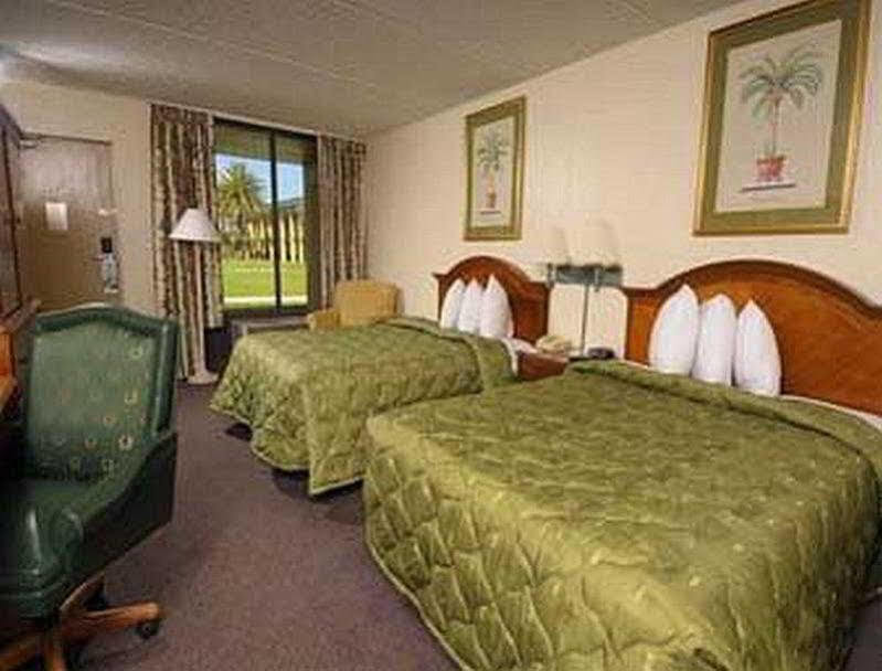 Days By Wyndham Orlando Airport Florida Mall