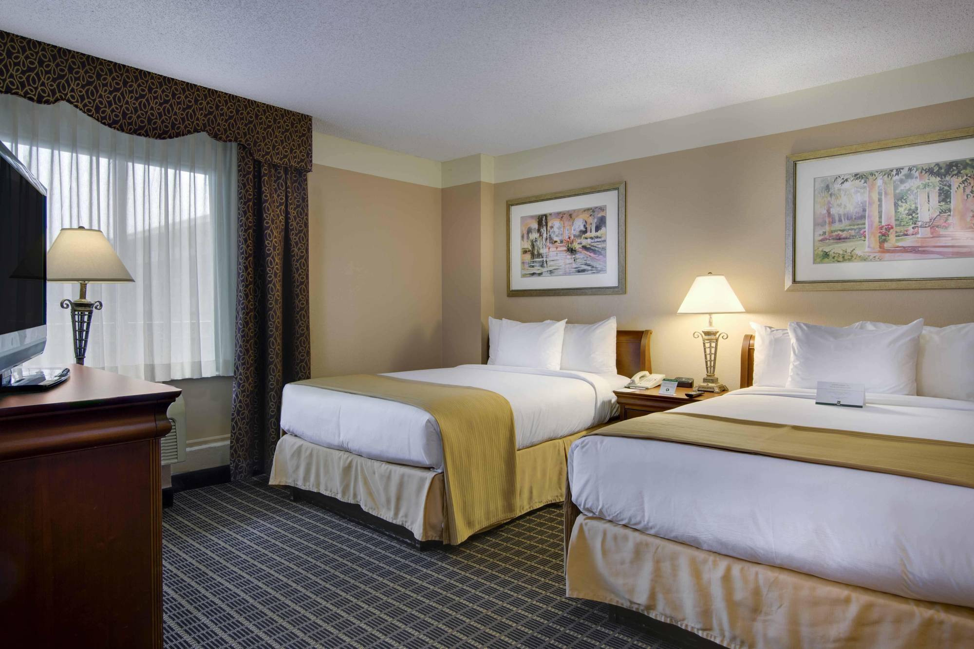 Hotel Staybridge Orlando Royale Parc By Ihg 3*